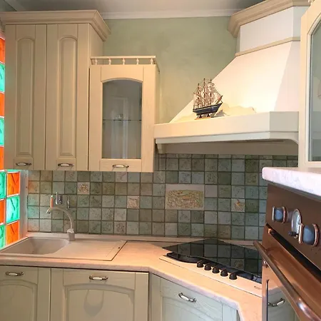 The House Апартаменты Рим